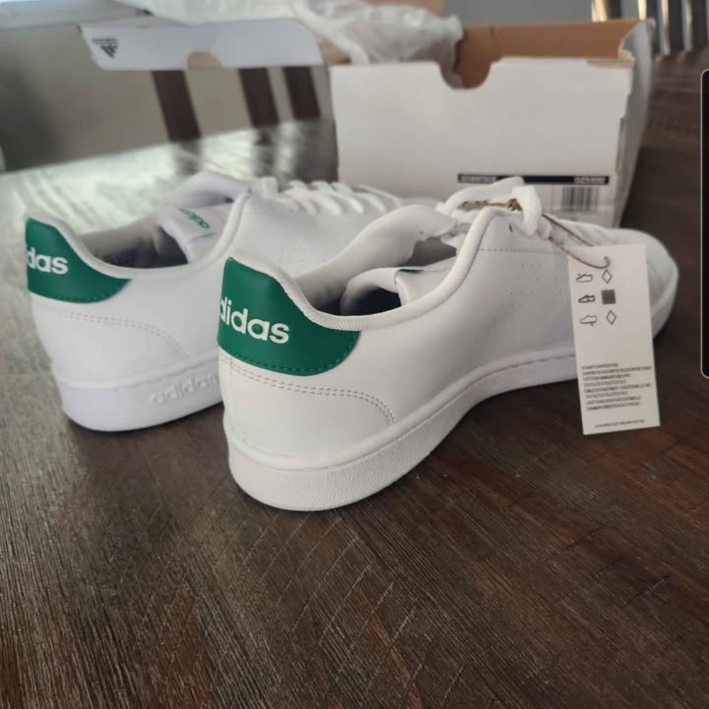 Adidas Advantage White and Green Shoes